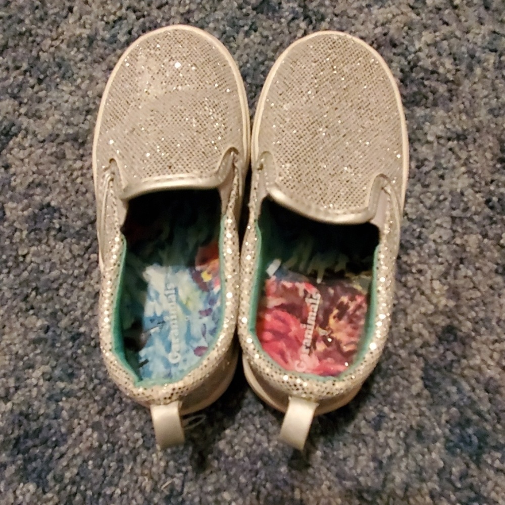 Slip on toddler shoes